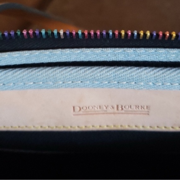Dooney & Bourke Multicolor Tote Bag like new - Picture 10 of 11